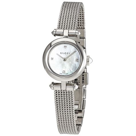 gucci diamantissima watch.